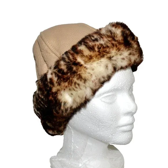 PELE & CIA | Accessories | Pele Cia Vintage Size Medium  display picture 2